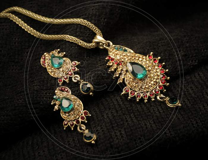 Diamond Necklace, Indian Traditional Jewellery