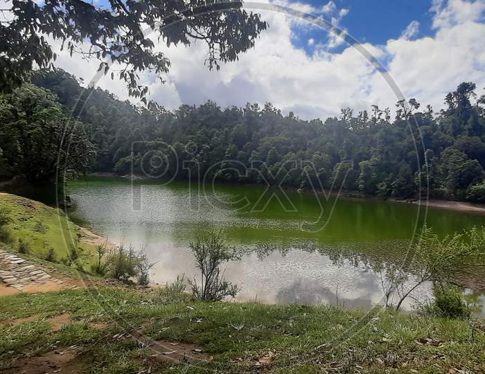 Lake surrounded by forest, deoriya tal (lake), uttarakhand tourism,