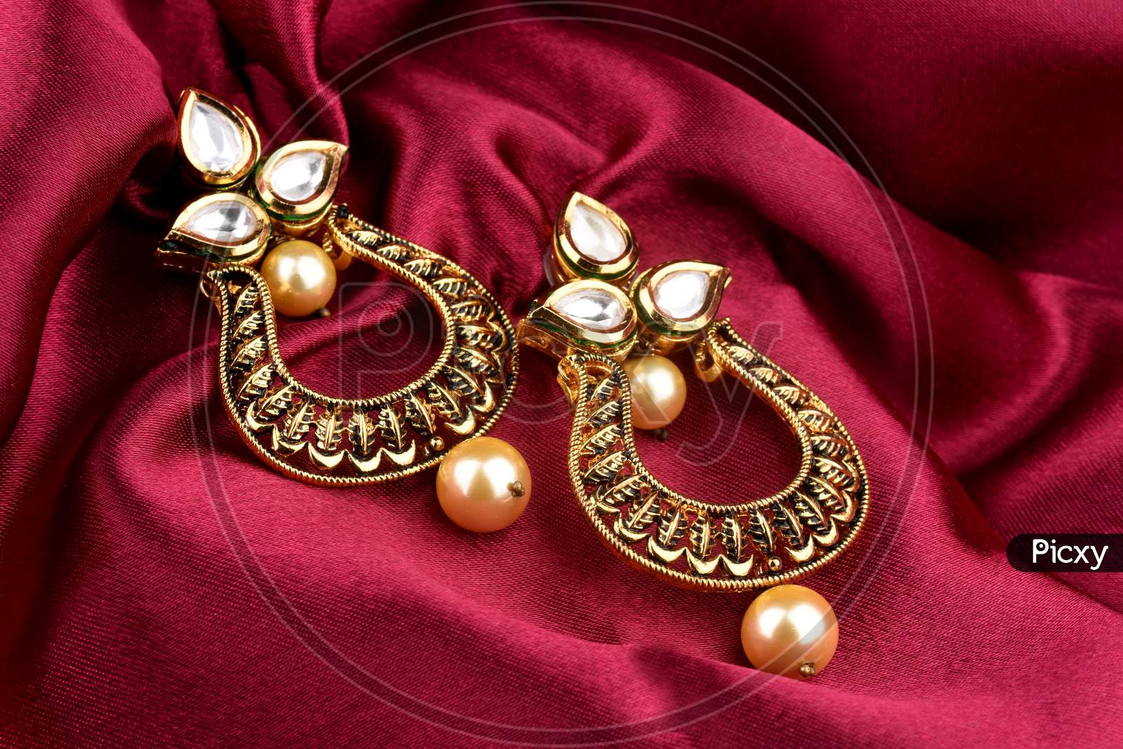 Buy MEENAZ Traditional Temple One Gram Gold Brass Copper South Indian Screw  Back Studs Meenakari Stone Ear Chains Hair Peacock Jhumkas Jhumka Earrings  Combo for Women Girls Wedding chain GOLD JHUMKIM134 Online