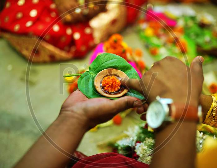 Traditional Indian Bengali Hindu Wedding And Rituals