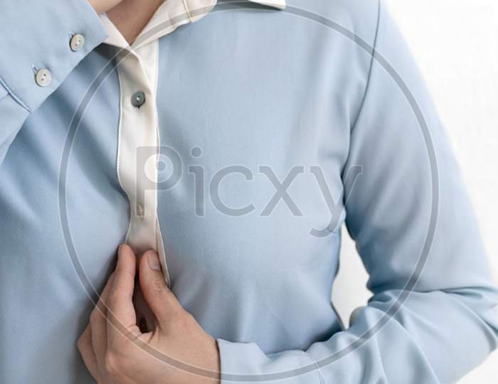 female patient with gastroesophageal disorders,acid reflux disease,gastritis,indigestion,heartburn,burning sensation in the chest epigastric area,regurgitation of stomach acid,health problems