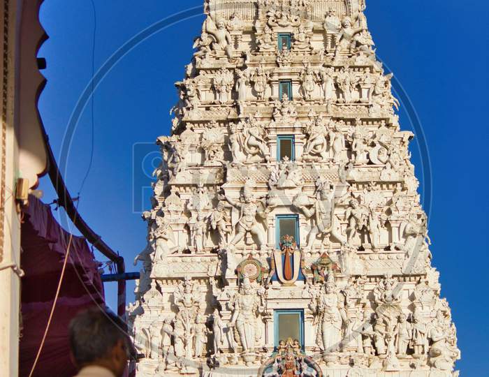 Sri Rangnath Swamy Temple Or Purana Rangji Mandir Is A Hindu Temple In Pushkar In Rajasthan State Of India. The Ornate Tower Against Blue Sky