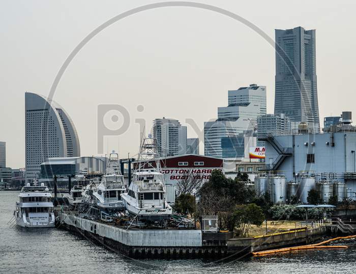 Yokohama City And Cruiser