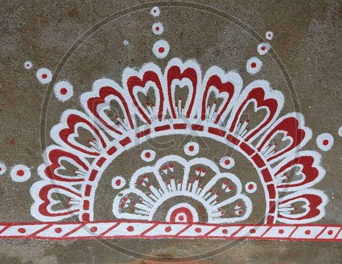 Rangoli at home hi-res stock photography and images - Alamy