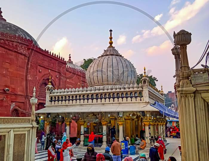 Image Of Hazrat Nizamuddin Auliya Dargah In New Delhi Gd474941 Picxy