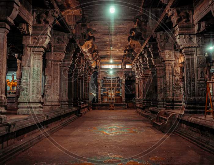 Thousand Pillars of Ekambareswarar Temple, Earth Linga Kanchipuram, Tamil Nadu, South India - Religion and Worship scenario image. The Famous Hindu God Temple, Indias Best Tourism Place