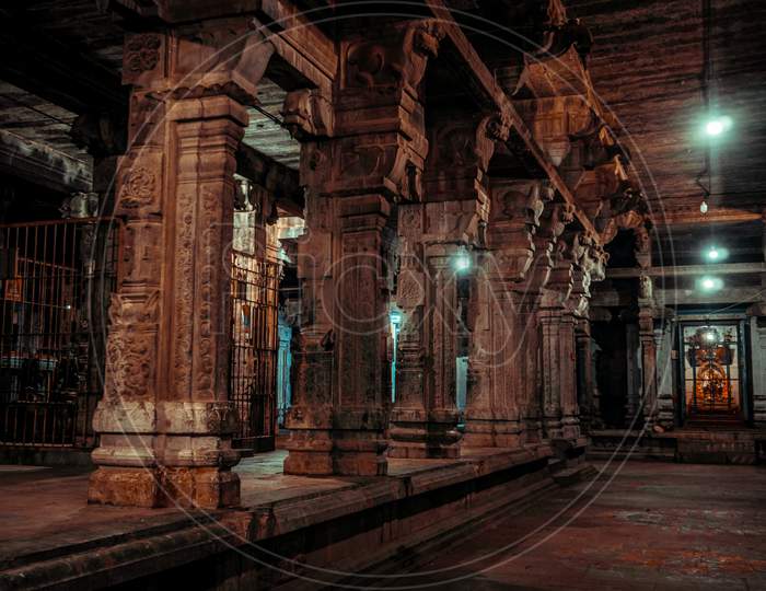 Thousand Pillars of Ekambareswarar Temple, Earth Linga Kanchipuram, Tamil Nadu, South India - Religion and Worship scenario image. The Famous Hindu God Temple, Indias Best Tourism Place