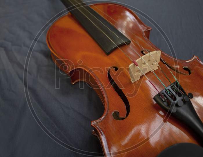 antique, art, artistic, background, black, bow, brown, cello, choir, classic, classical, close up, concert, dark, fiddle, fine, hands, hobby, instrument, luxury, melody, music, musical, musician, object, old, orchestra, part of body, performance, play, playing violin, professional, retro, sheet musi
