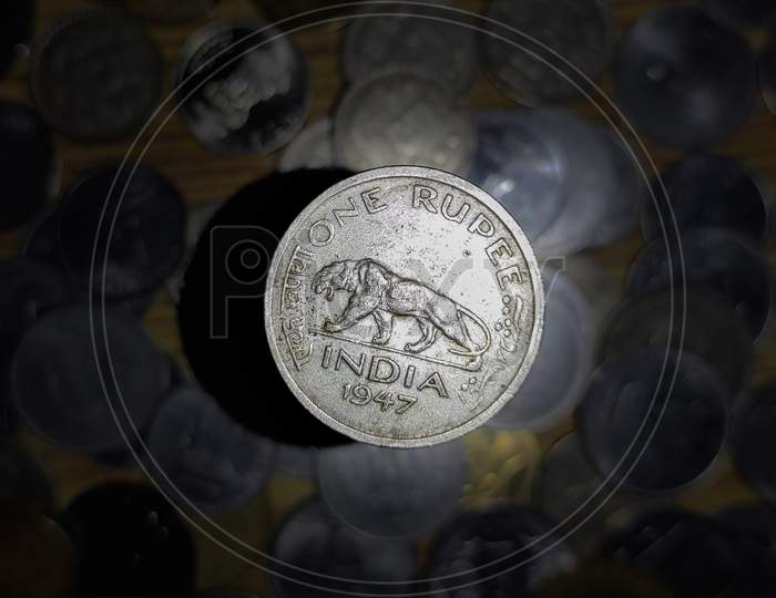1947 one rupee coin