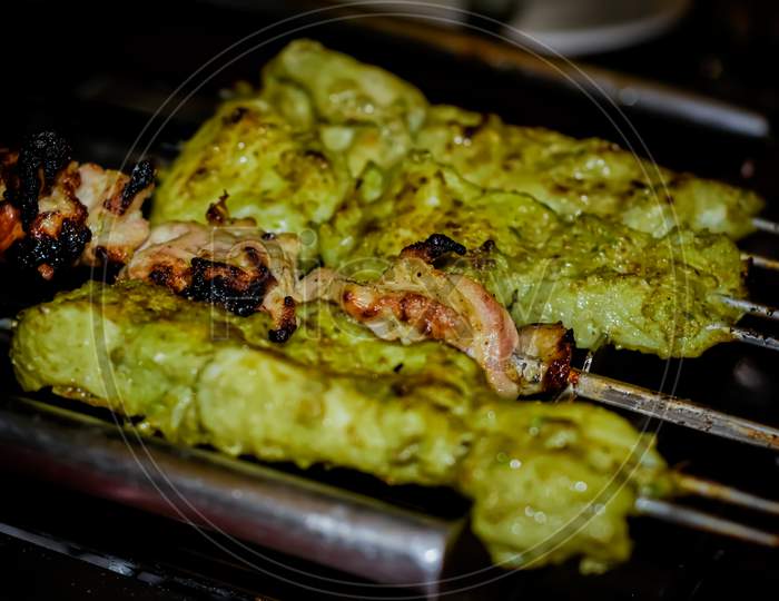 Chicken Reshmi Kebab And Chicken Hariyali Kebab.