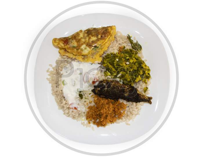 Kerala Style Traditional Matta Rice And Dishes