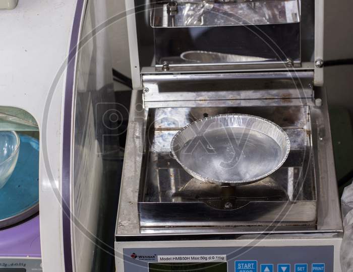 18Th August, 2021, Kolkata, West Bengal,India: Different Types Of Measuring Machine Used In Laboratory For Test Bacteria.