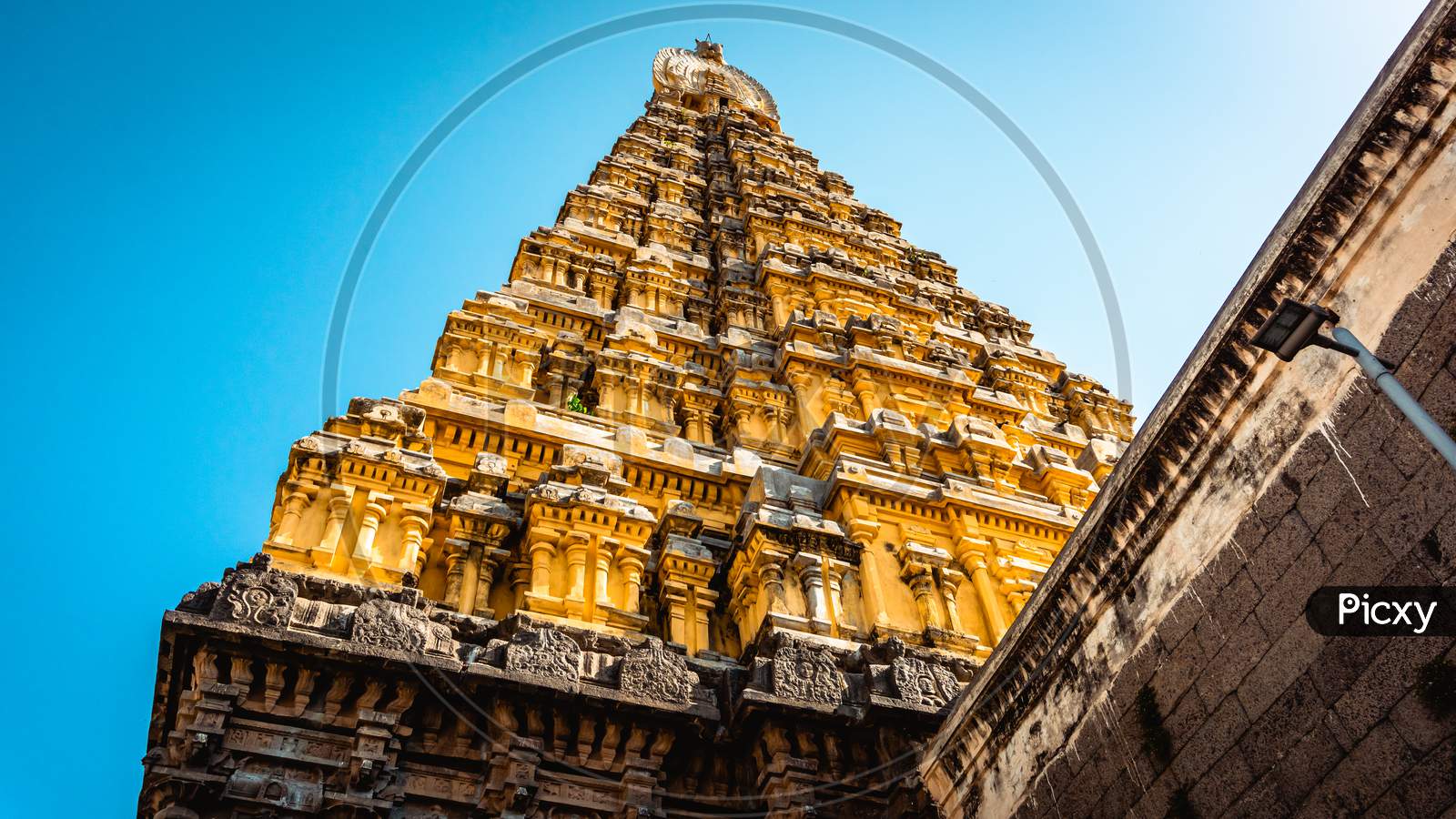 Image of Entrance tower ( Gopuram) of Varadharaja Perumal Temple ...