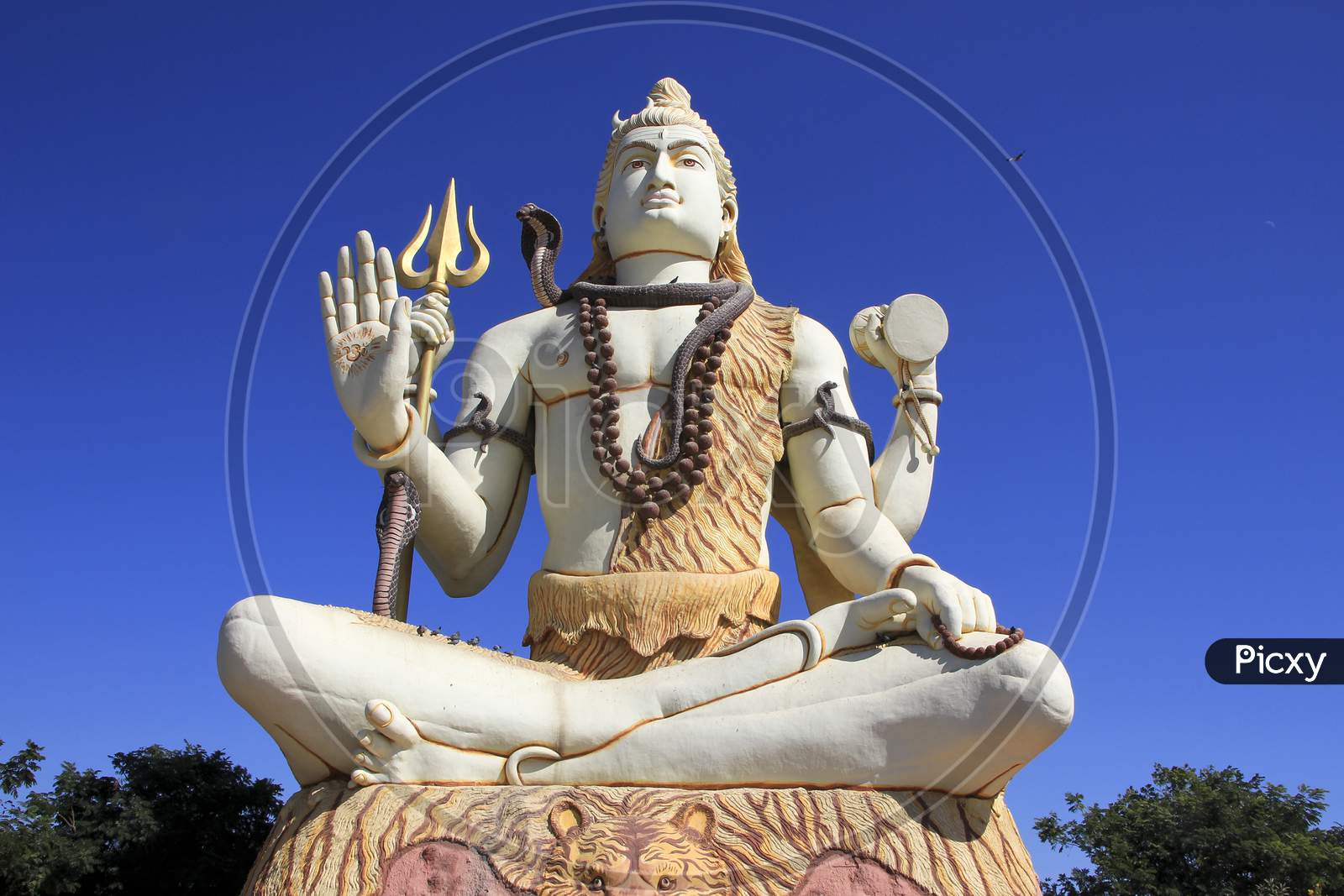 Lord Shiva Hindu God Pose Meditation. Vector Illustration. Royalty Free  SVG, Cliparts, Vectors, and Stock Illustration. Image 42523858.