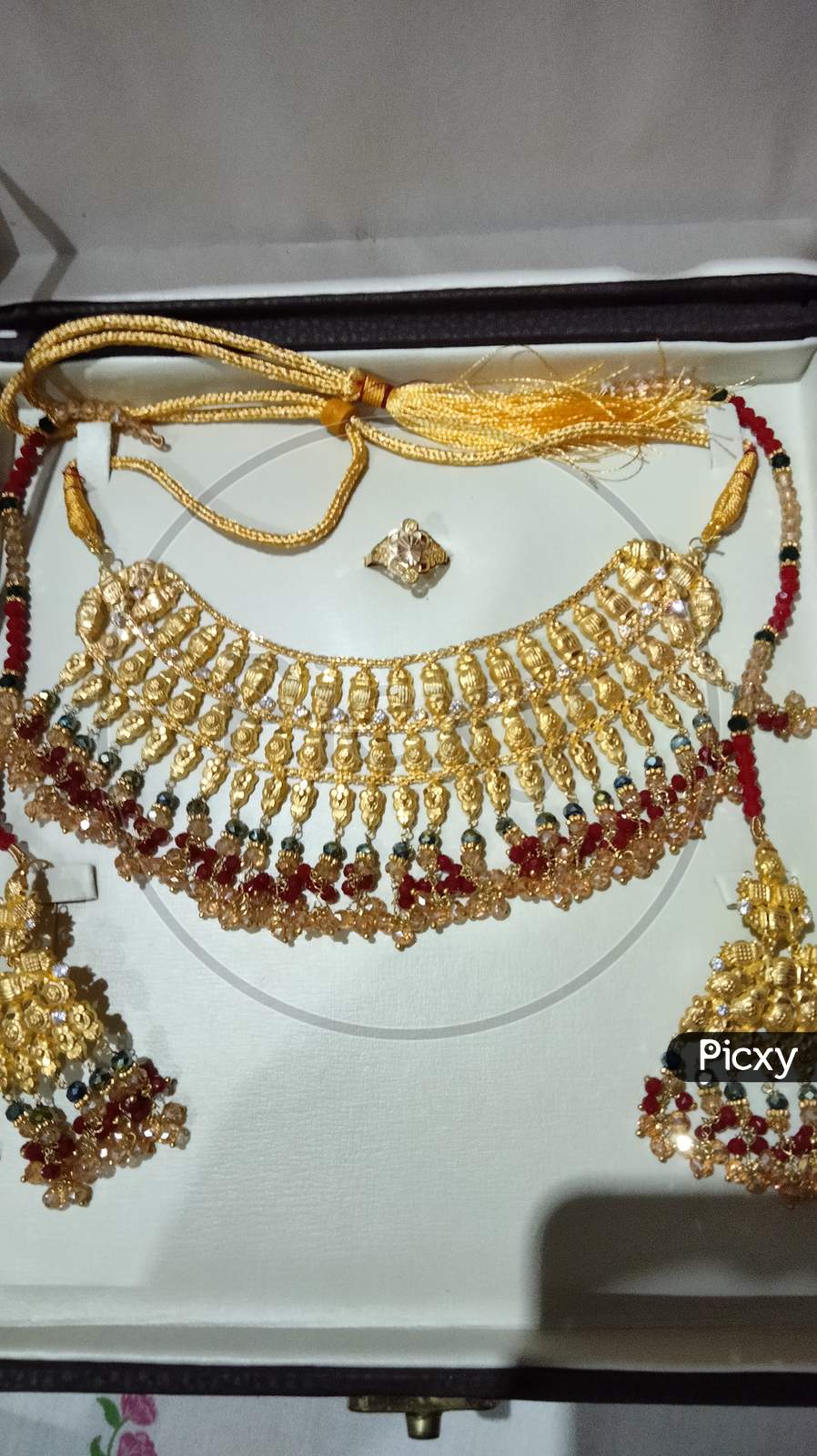 Gold set hot sale 1 tola