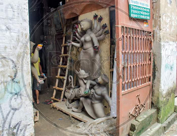 unfinished durga idol at kumortuli kolkata