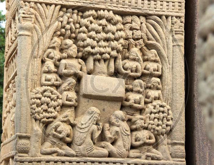 Buddhist Life On Pillar