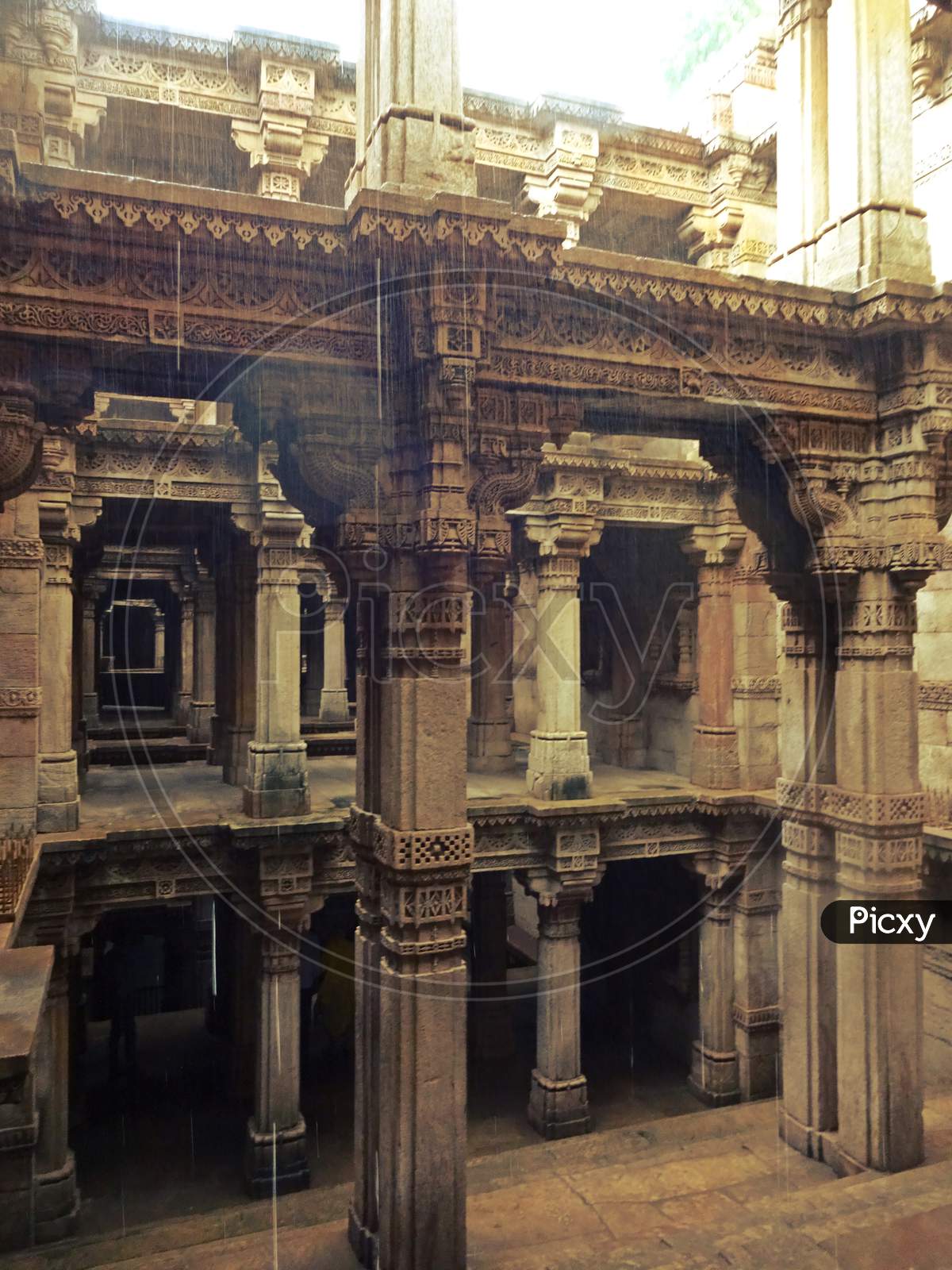 Image of Adalaj Stepwell (Adalaj Ni Vav) Ahmedabad Gujarat-MQ537982-Picxy