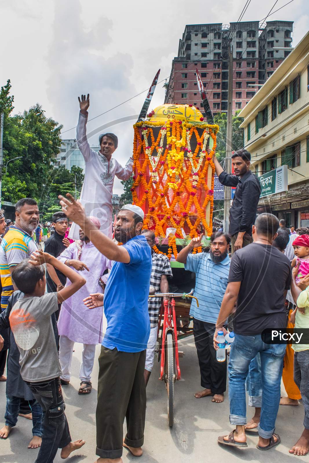 Yearly Calm Procession Of Shia Muslims. Every Year They Celebrate This Calm Procession Against Bad Humans. On This Day They Also Pray For World Peace. I Captured This Image On September-10-2019, From Dhaka, Bangladesh.