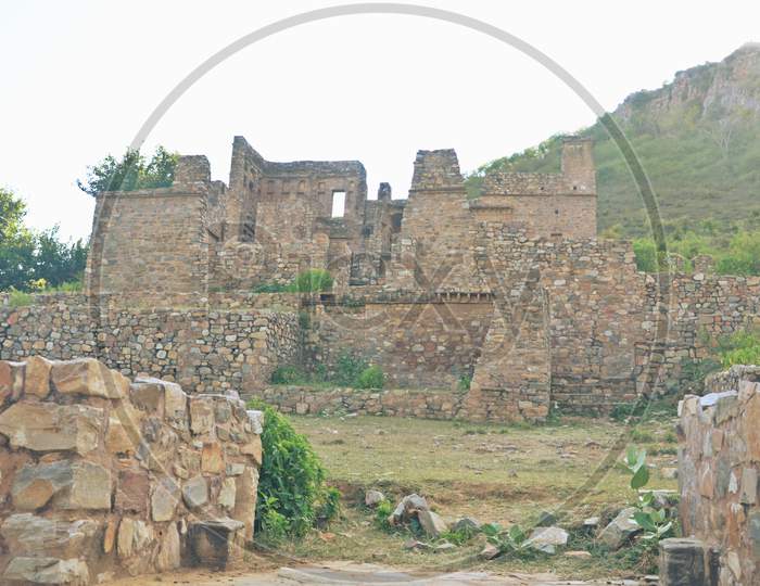 Bhangarh fort and temple in alwar,rajasthan,india
