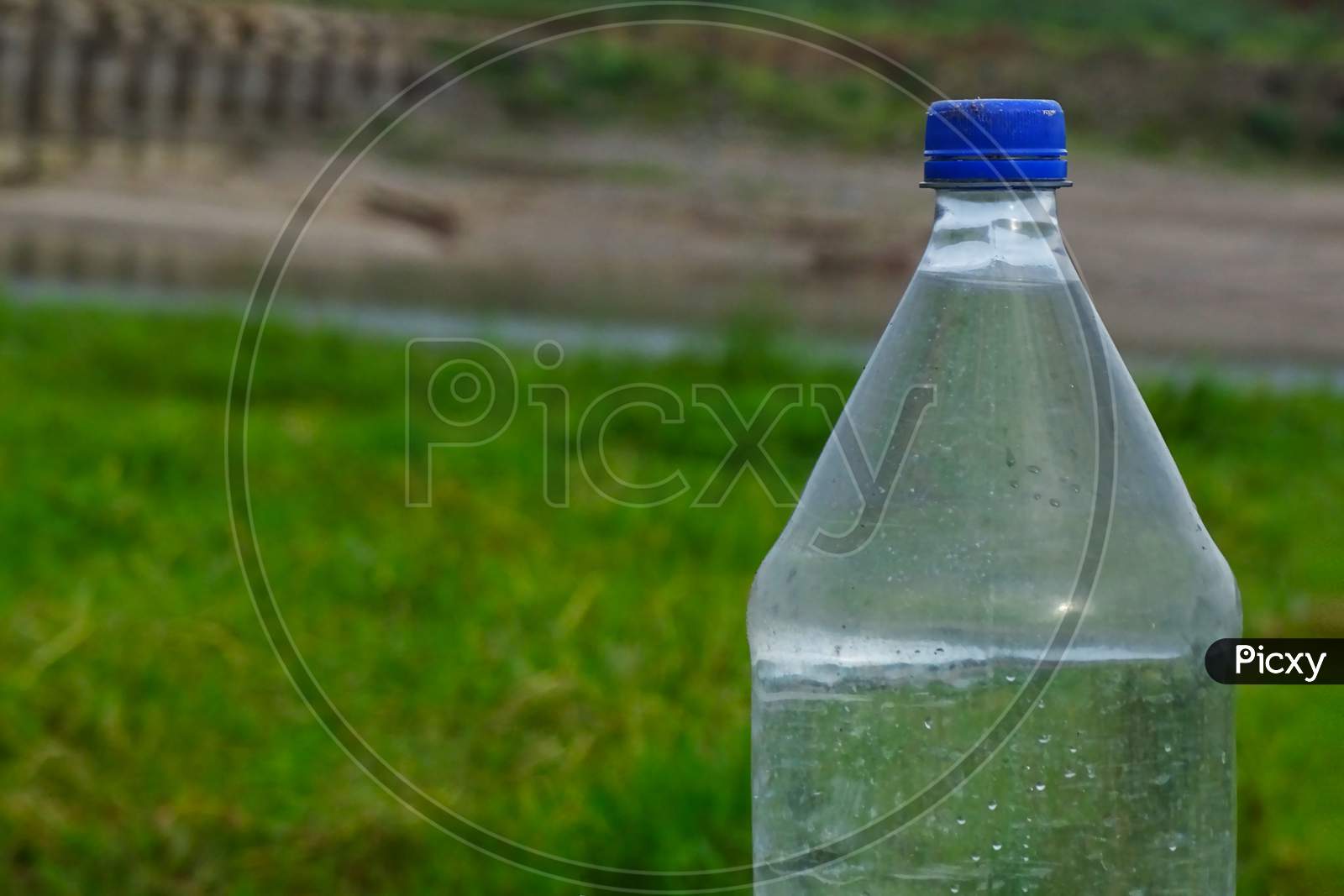 Close up a fresh bottle of drinking water
