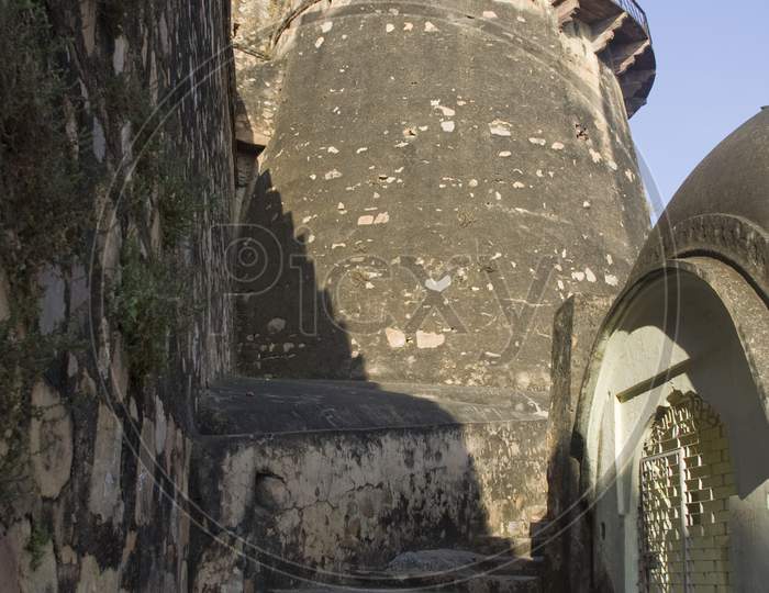 Stairway To Jhansi Fort