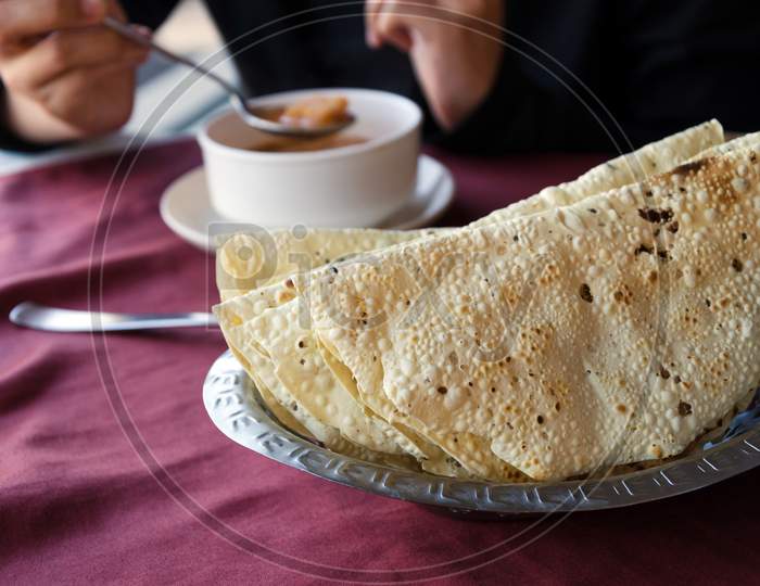 Naan Bread With Soup