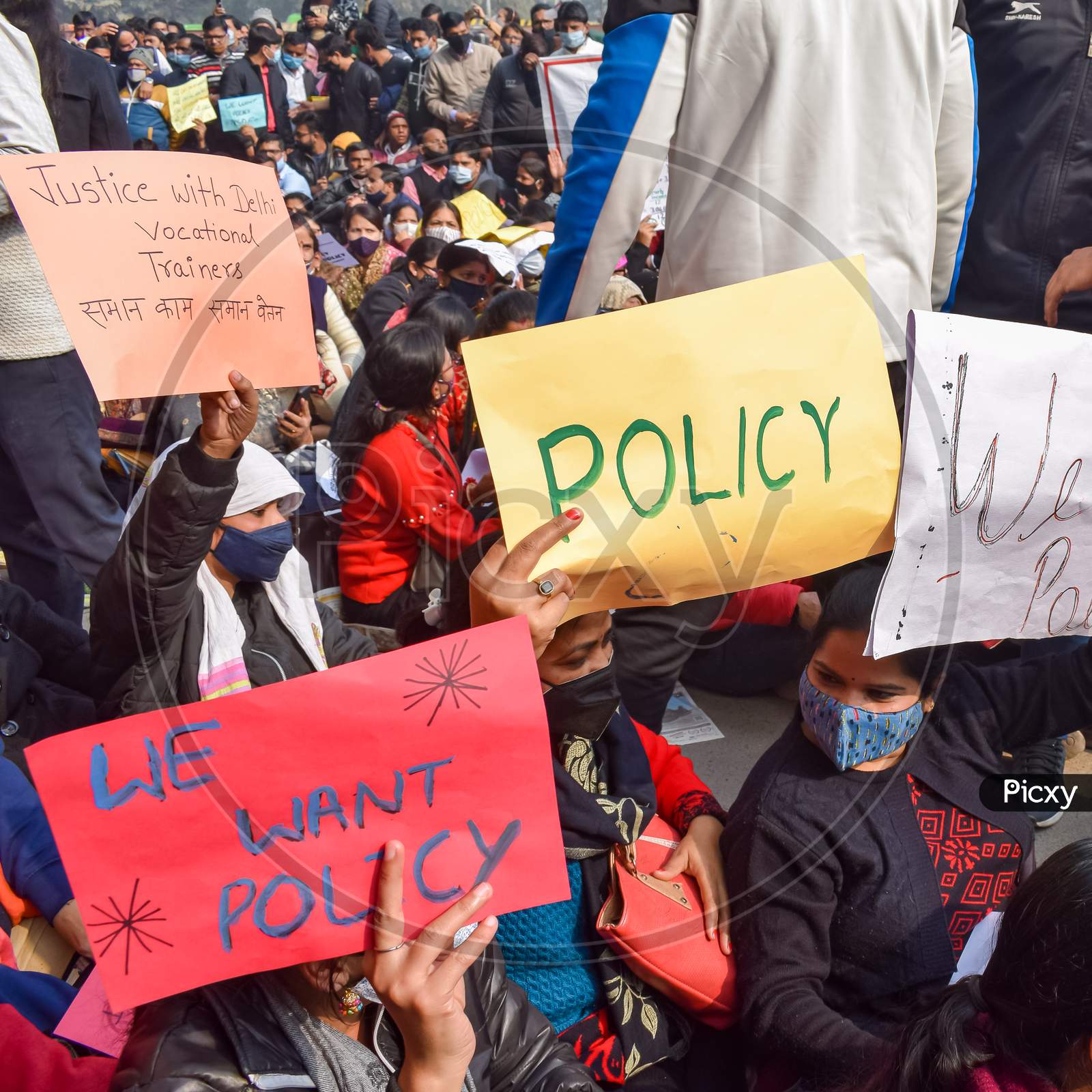 New Delhi, India December 25 2021 : Delhi Contractual Guest Teachers With Posters, Flags And Graffiti’S Protesting Against Delhi Aap Government For Making Policy, Delhi Guest Teachers Protesting