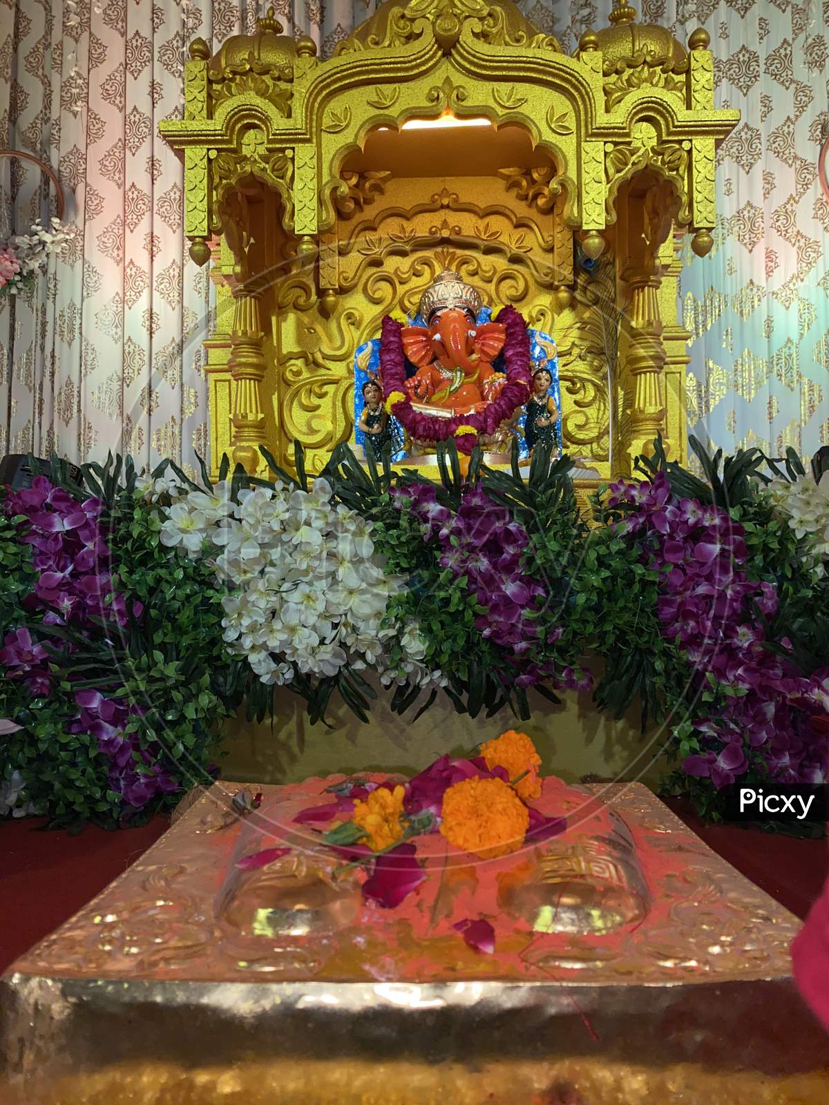 Anamika Name in Ganesha Art Ganapati Photo Frame Personalized Gift  Customized Gift | Ganapati Name Art | Akshar Ganesh Kala | Ganapati Bappa :  Amazon.in: Home & Kitchen