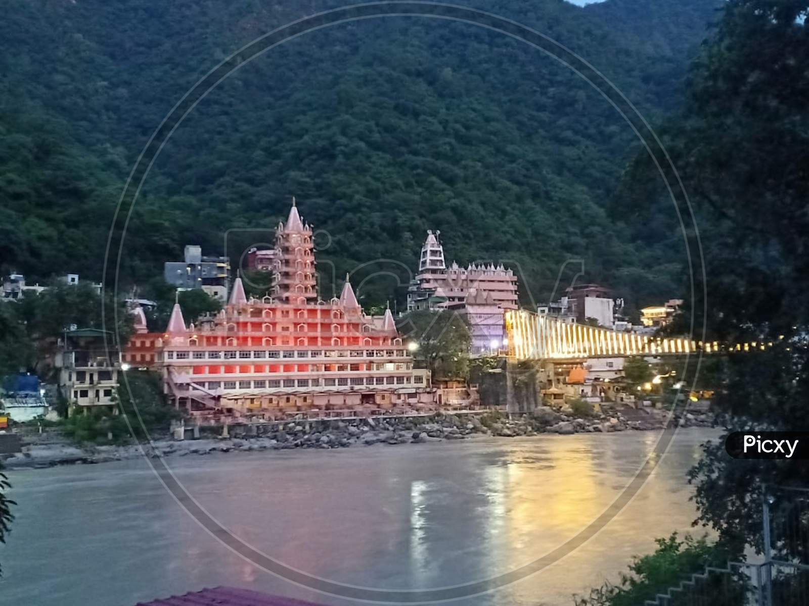 Rishikesh Group Tour Packages, Rishikesh Corporate Group Tour Package,  Rishikesh Hotel Packages