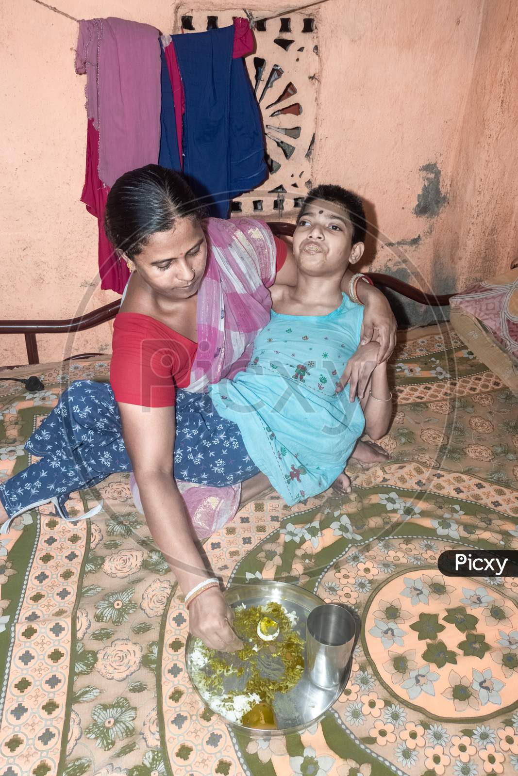 Image of child and mother care-NS866095-Picxy