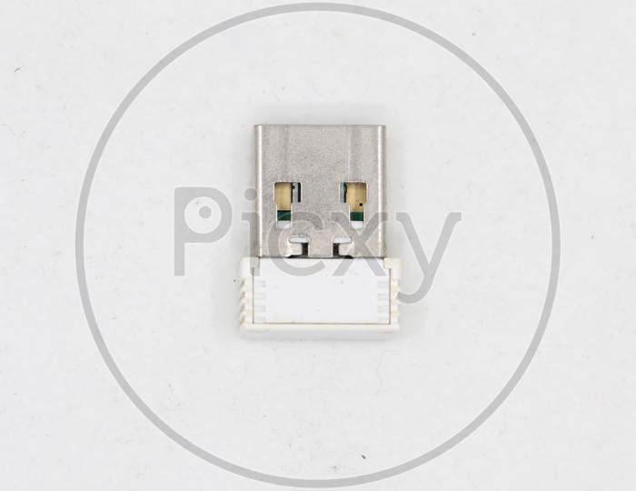 wireless USB connector pin