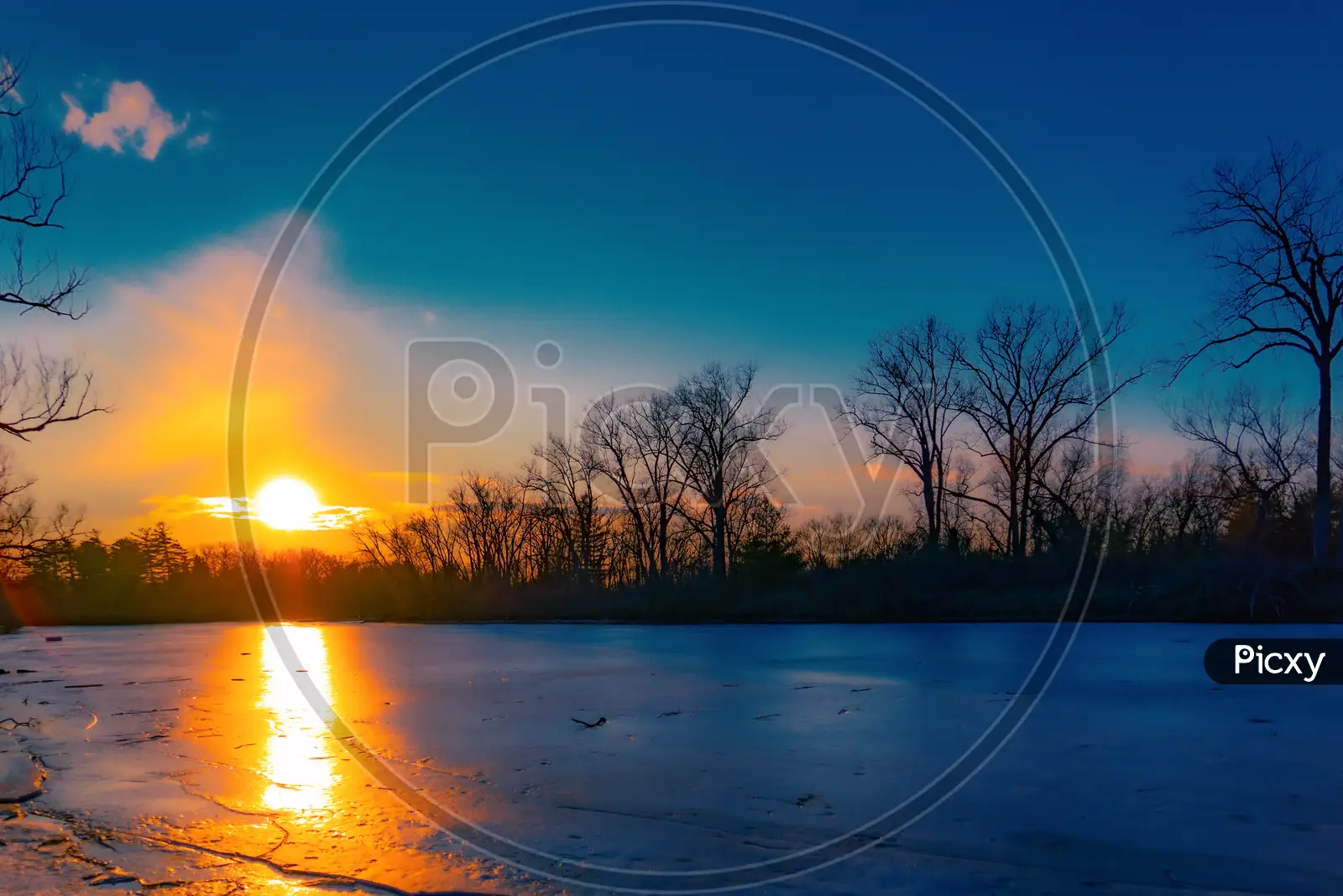 Image of Winter Lake And Sunset Light-ZX079423-Picxy