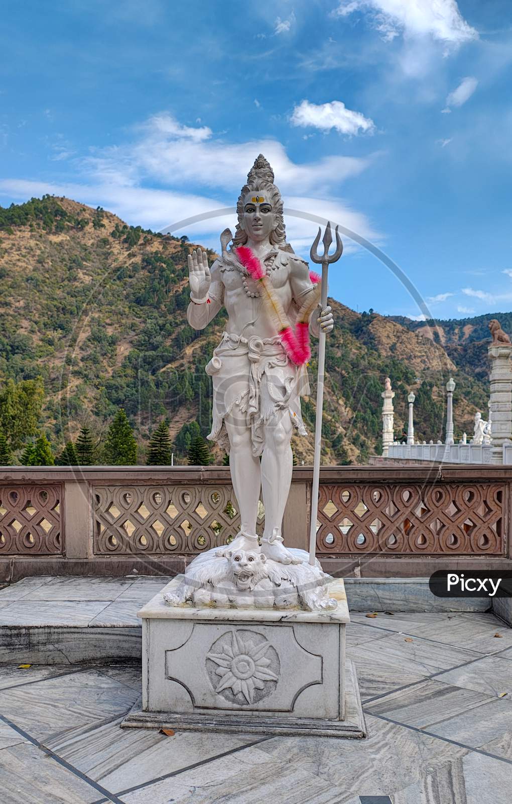 Image of Lord Shiva statue on Mohan Shakti Heritage park Ashwani Khad in  Solan, Himachal Pradesh, India.-MY357297-Picxy